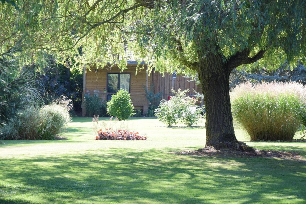 Le Clos Du Clocher Gueudecourt Exteriör bild