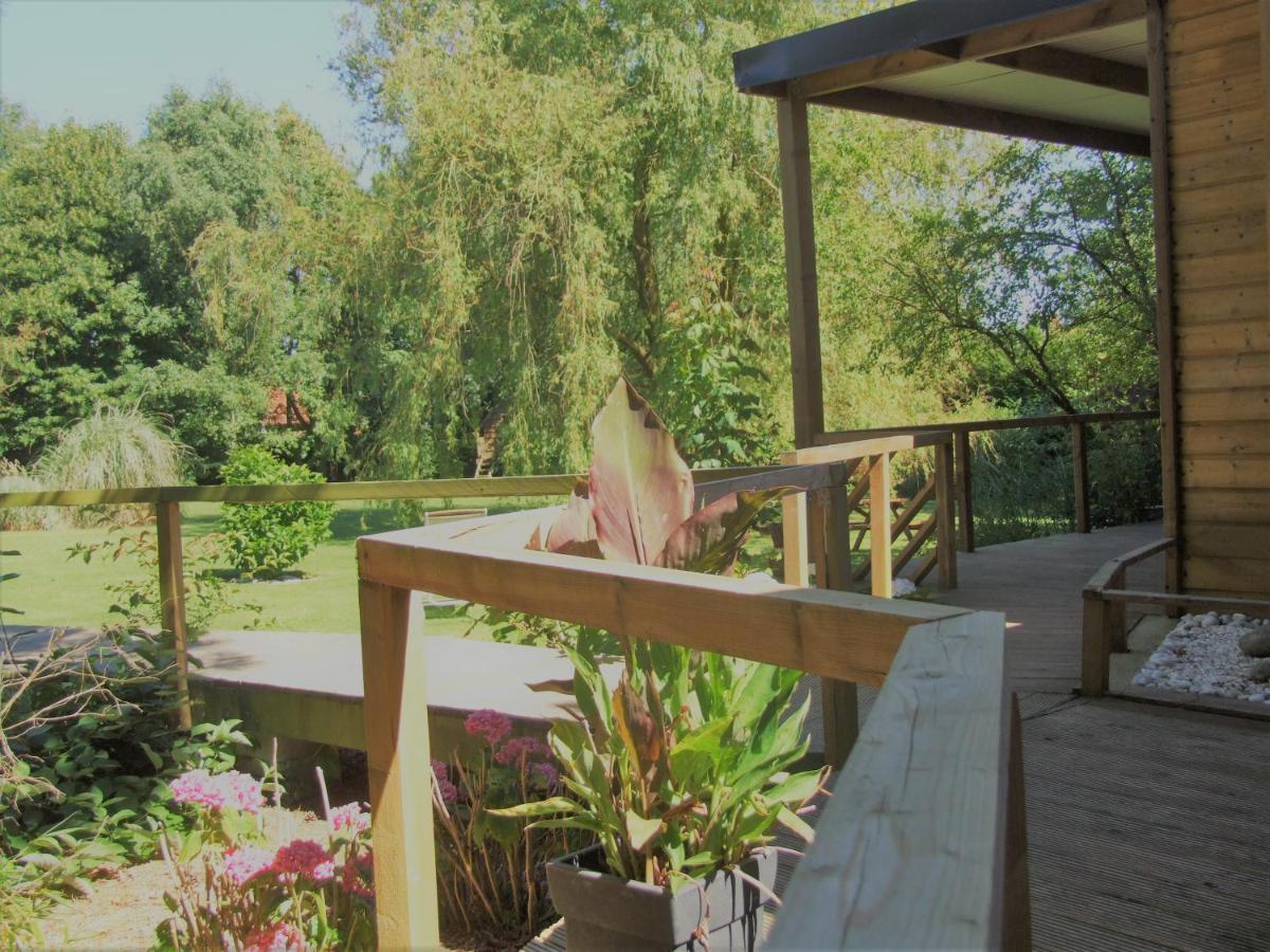 Le Clos Du Clocher Gueudecourt Exteriör bild