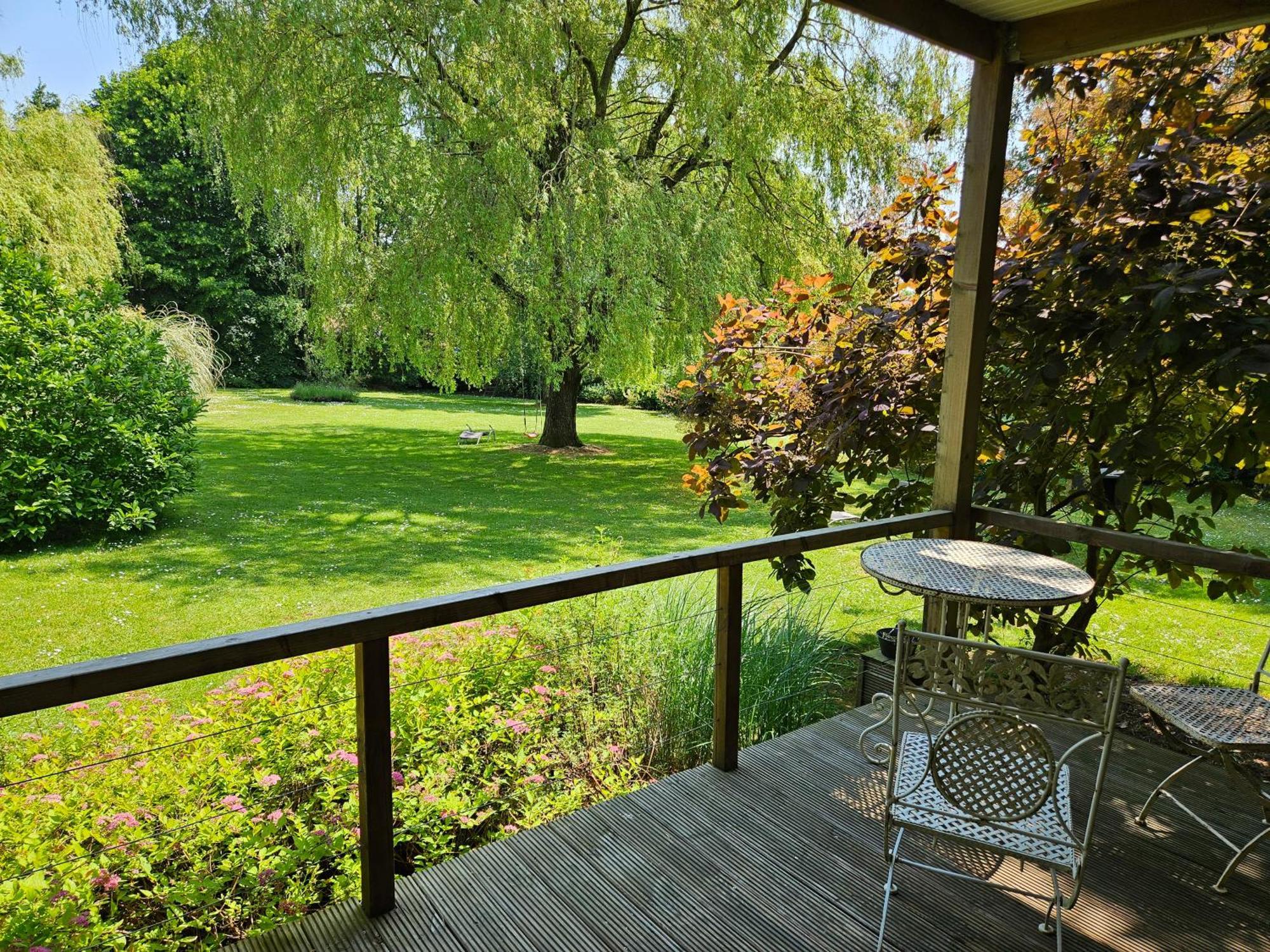 Le Clos Du Clocher Gueudecourt Exteriör bild