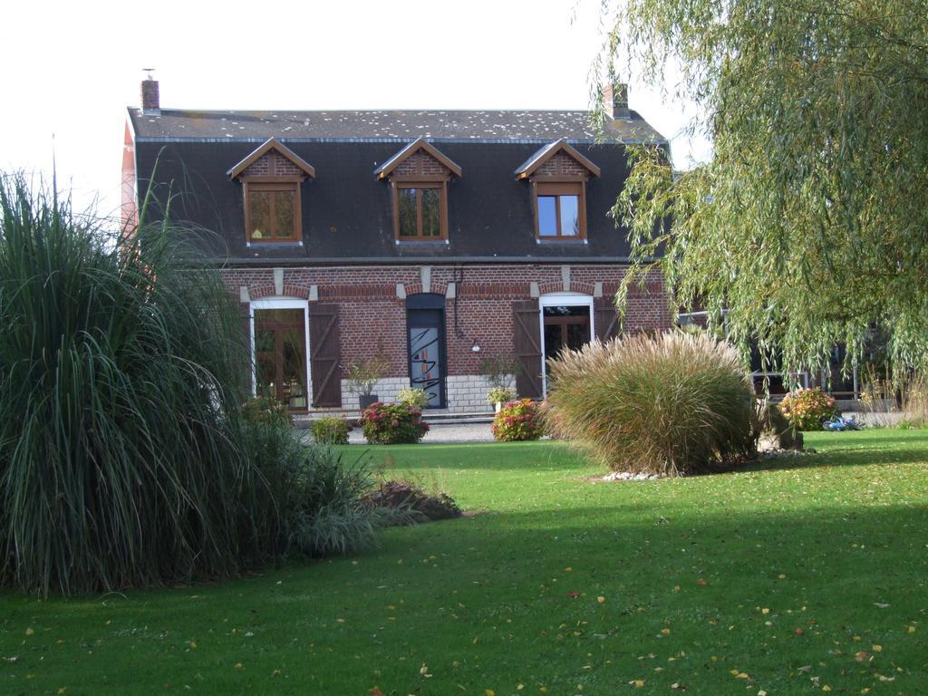 Le Clos Du Clocher Gueudecourt Exteriör bild